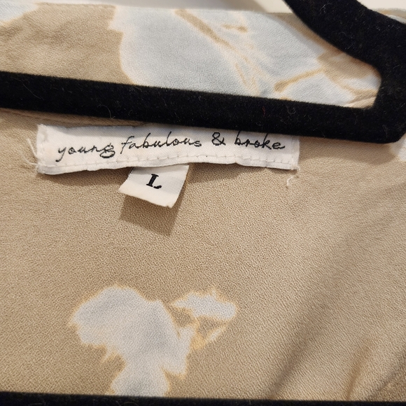 YOUNG FABULOUS & BROKE “Tress” Tie Dye Blouse Size Large 3/4 Sleeves Tan Boho - Picture 2 of 12